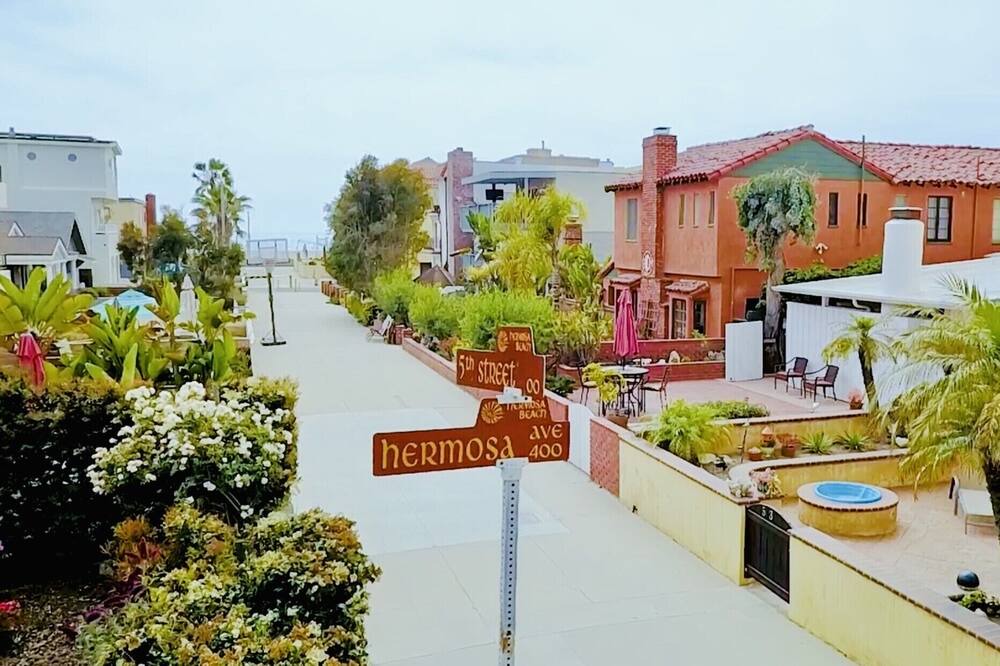 Photo of Outdoor in Hermosa Beach