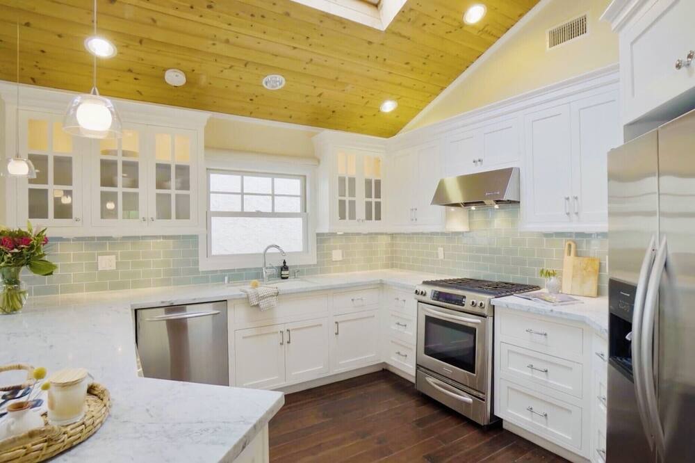 Photo of Kitchen in Hermosa Beach