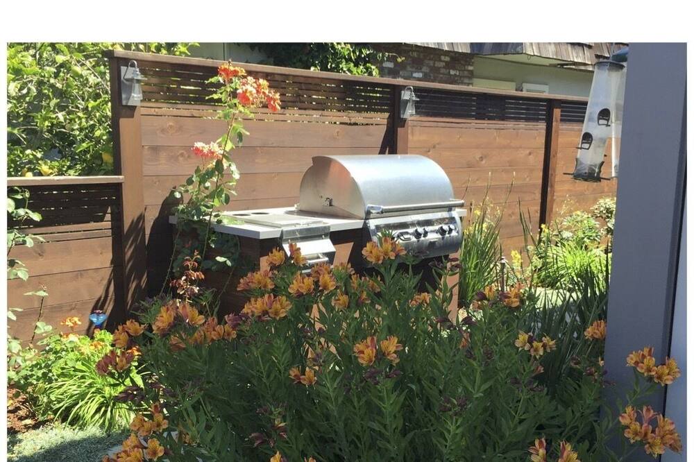 Photo of Outdoor in Golden Rectangle