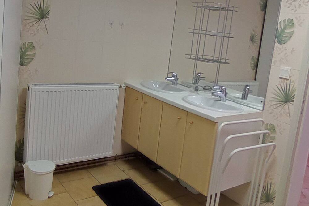 Photo of Bedroom in Agen