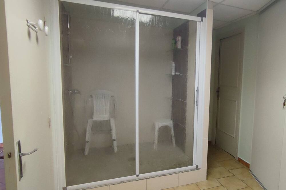 Photo of Bathroom in Agen