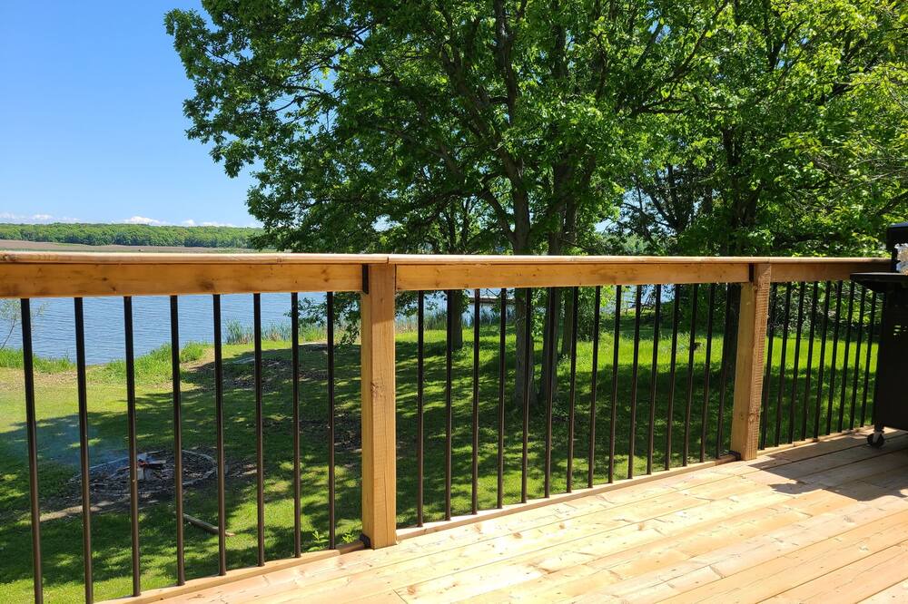 Photo of Outdoor in Howe Island