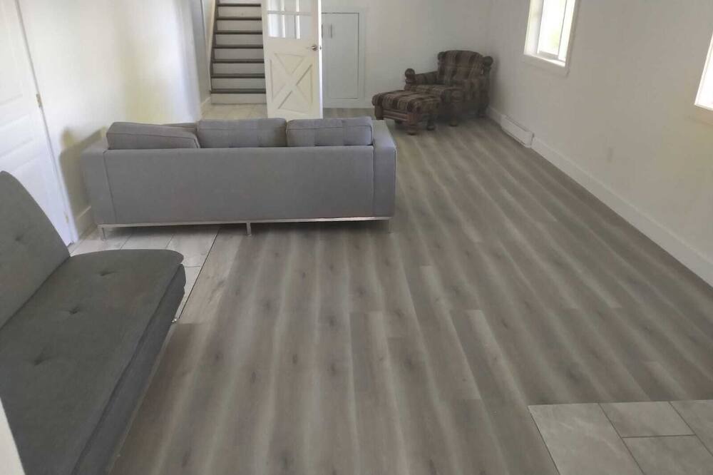 Photo of Bedroom in Howe Island