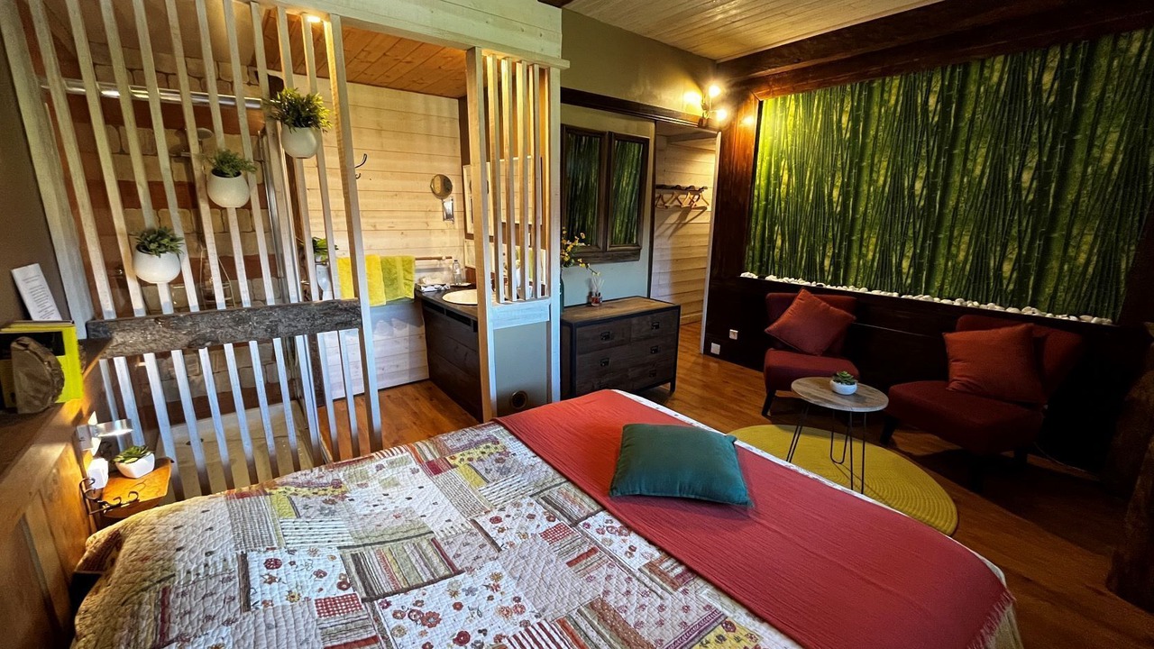 Photo of Bedroom in Villefranche-d'Albigeois