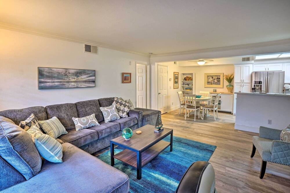 Photo of Livingroom in Capistrano Beach