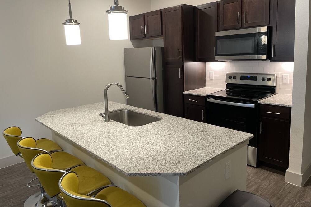 Photo of Kitchen in Garden Oaks