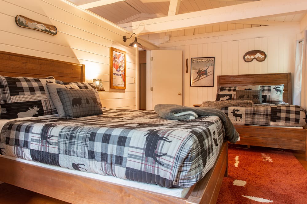 Photo of Bedroom in Wardsboro