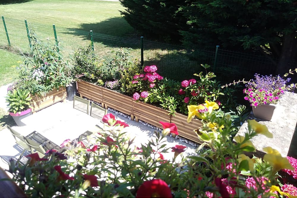 Photo of Outdoor in Saint-Maurice-en-Riviere