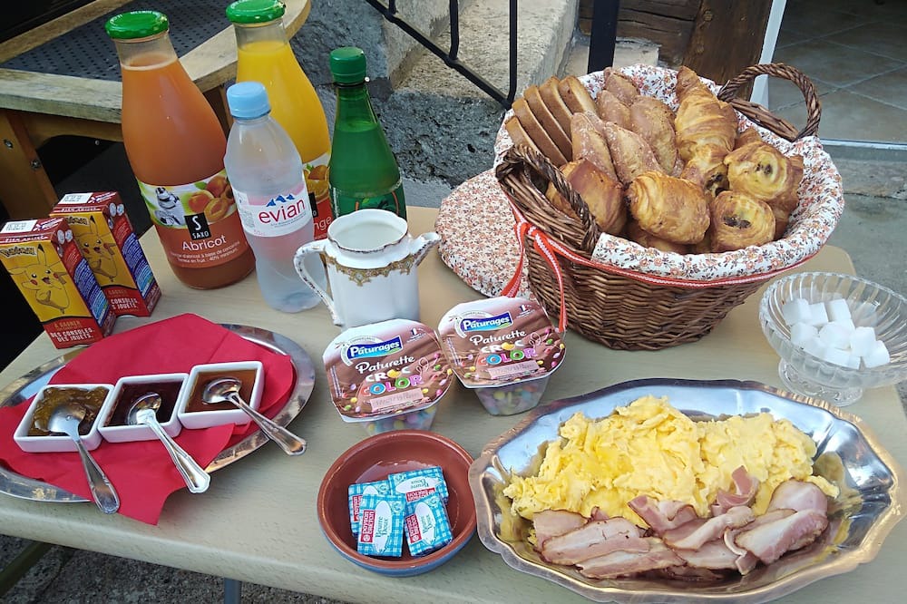 Photo of Others in Saint-Maurice-en-Riviere