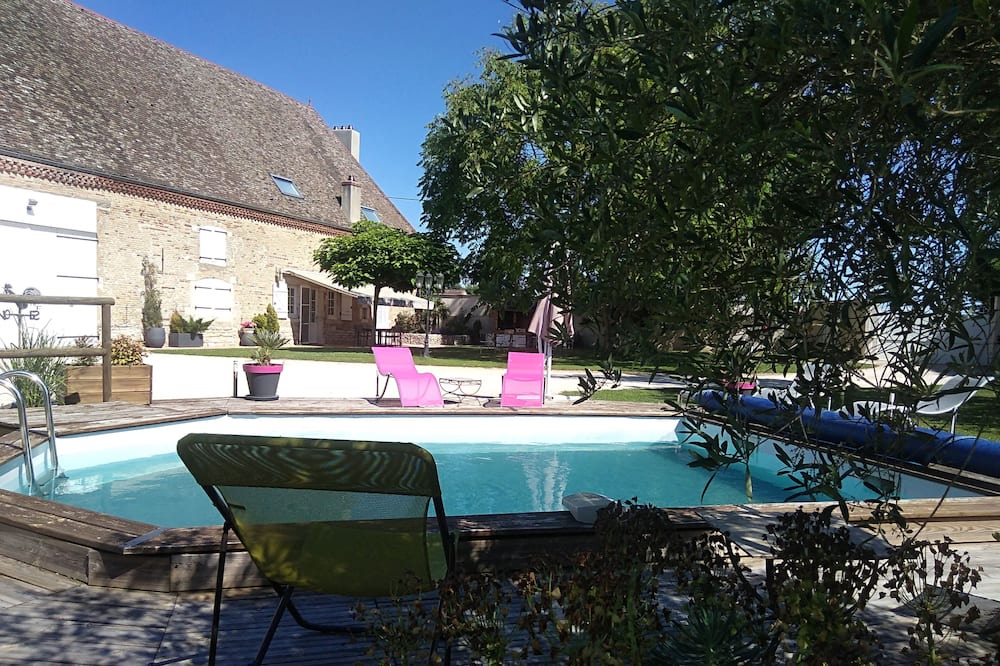 Photo of Outdoor in Saint-Maurice-en-Riviere