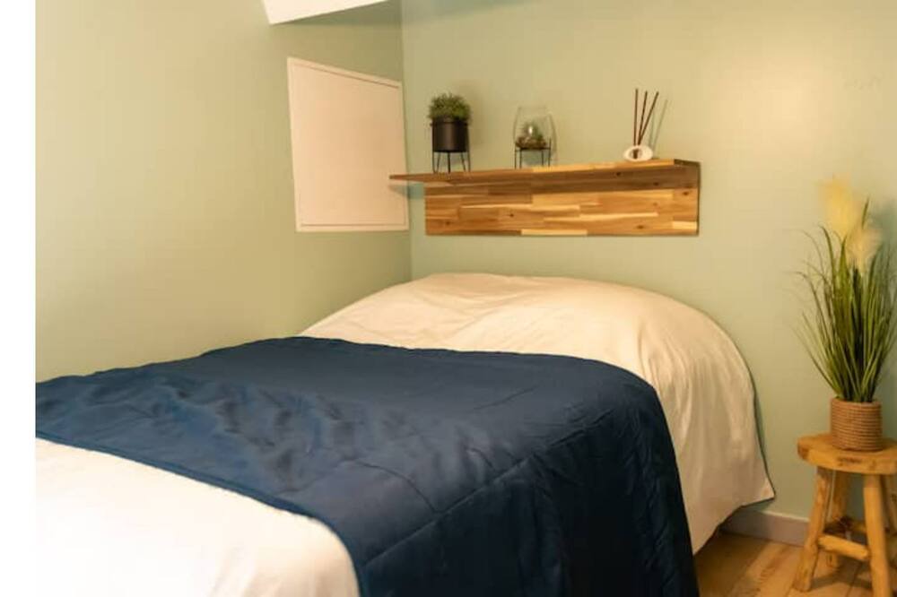 Photo of Bedroom in Saint-Jean-de-Vedas