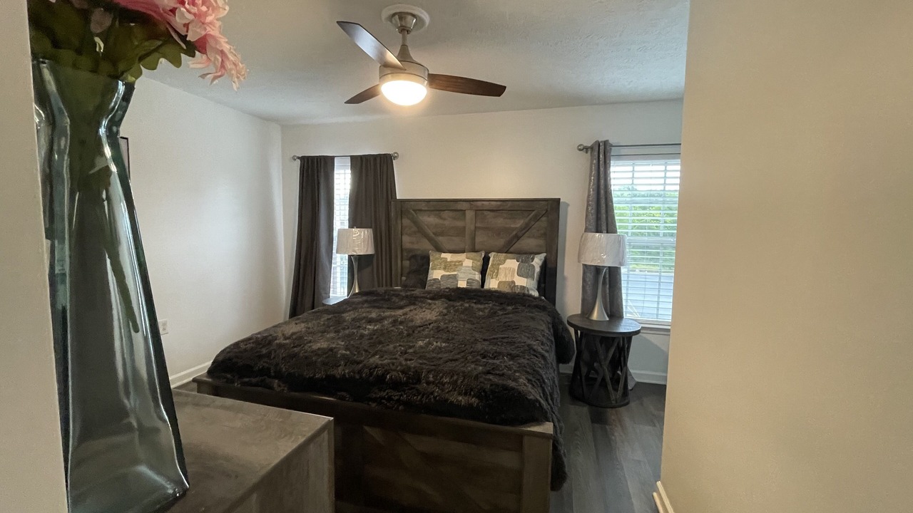 Photo of Bedroom in Smyrna