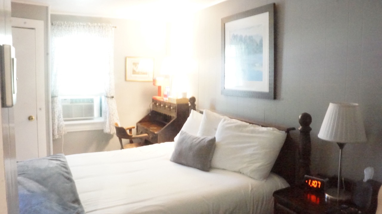 Photo of Bedroom in Canadensis