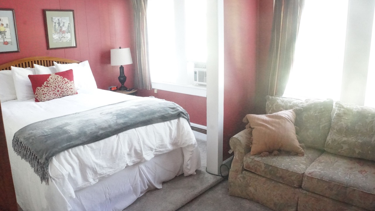 Photo of Bedroom in Canadensis