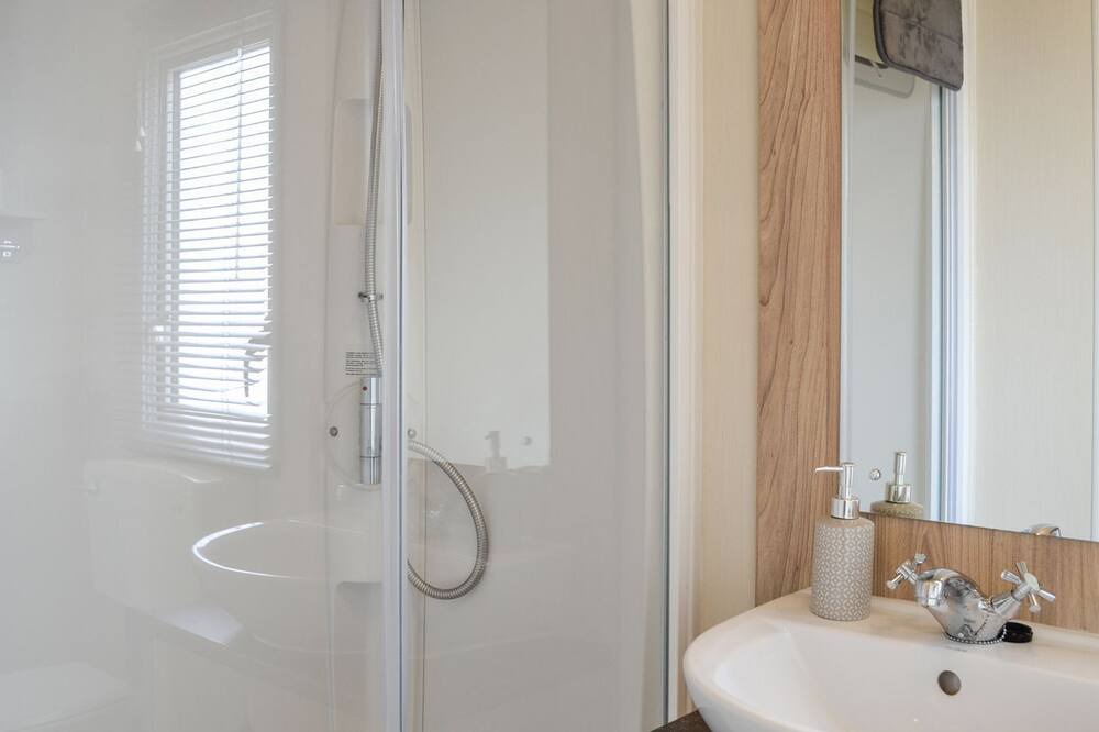 Photo of Bathroom in Saint Cyrus