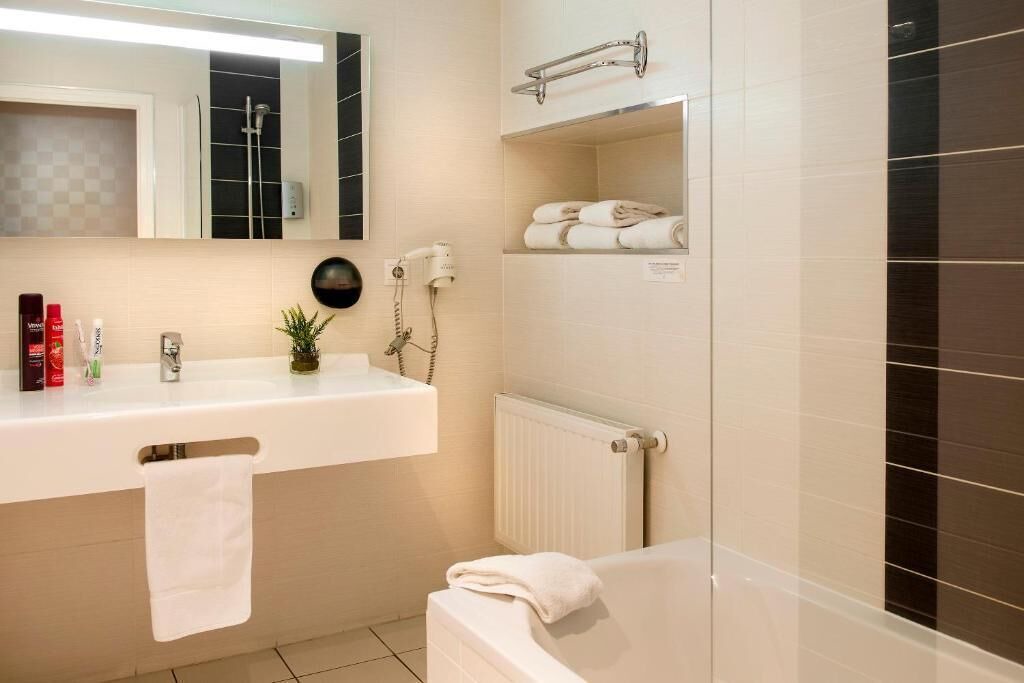 Photo of Bathroom in Salbris