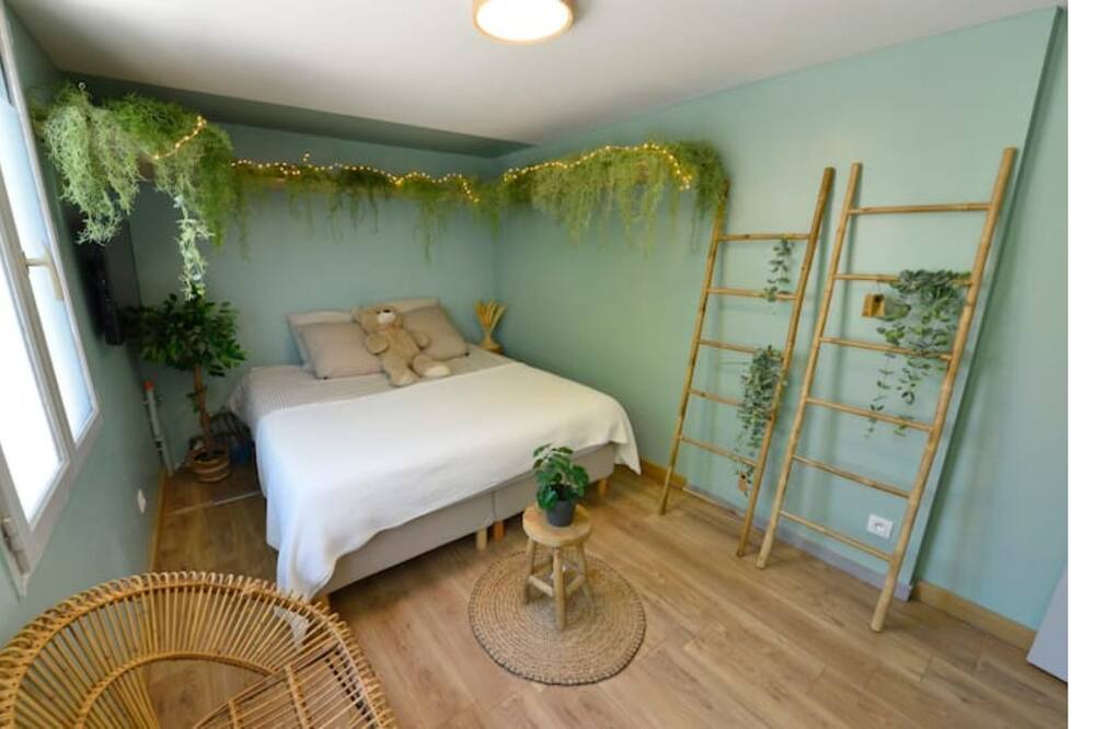 Photo of Bedroom in Saint-Jean-de-Vedas