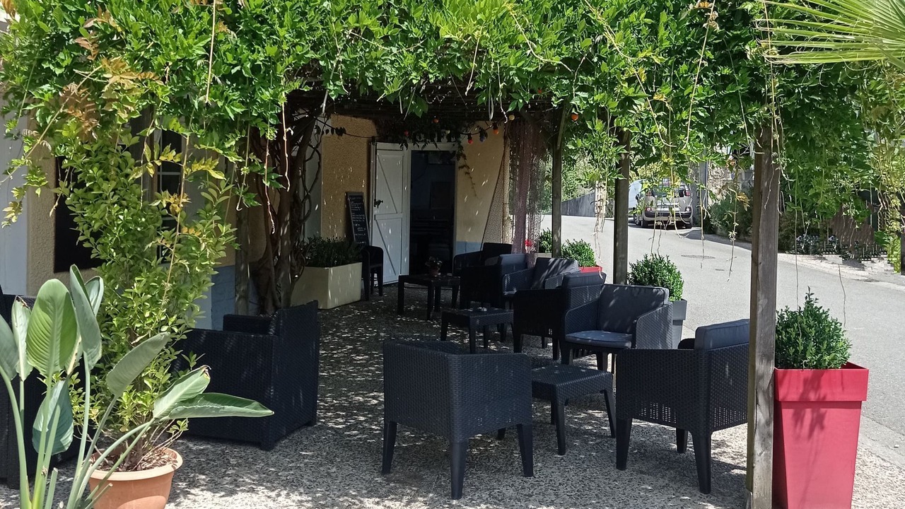 Photo of Outdoor in Poueyferre