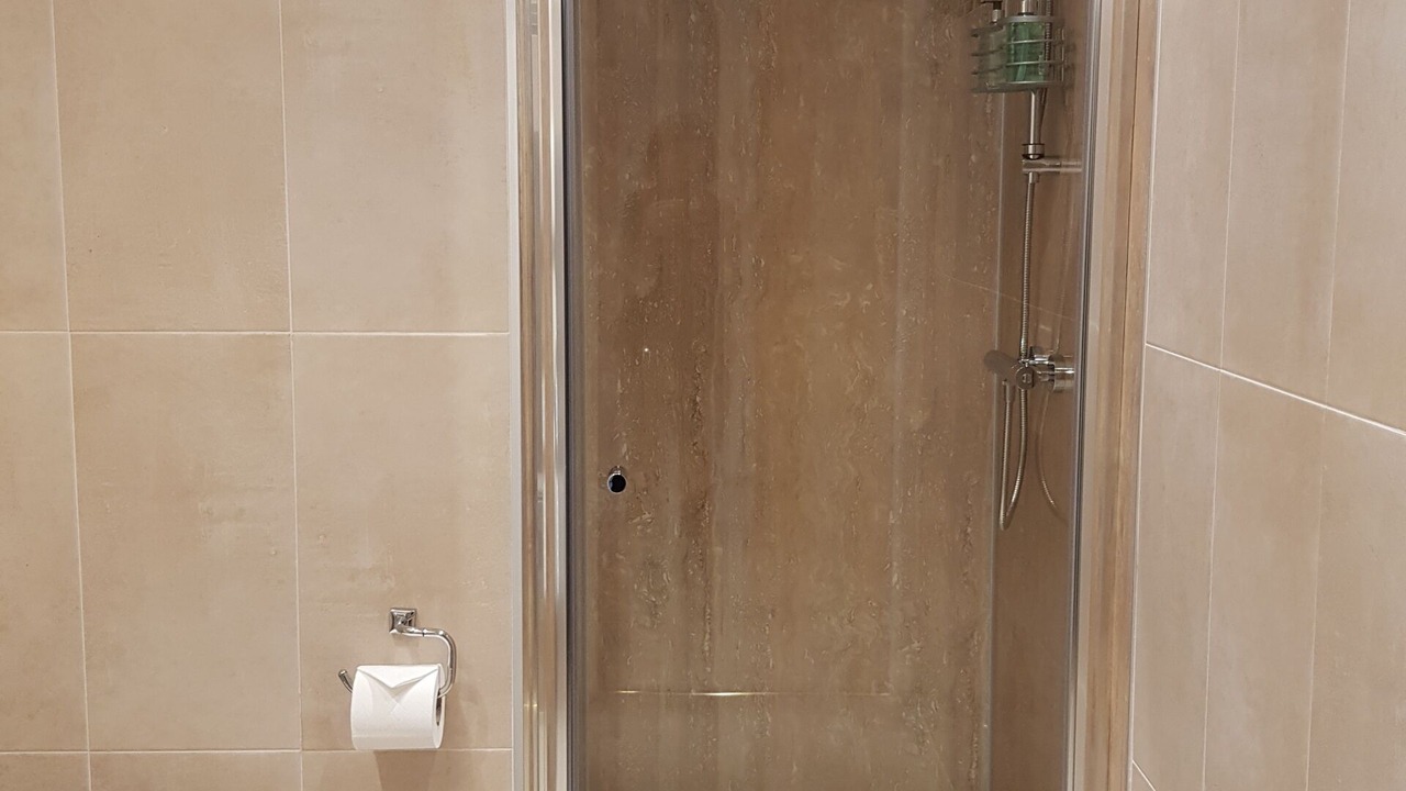 Photo of Bathroom in Invershiel