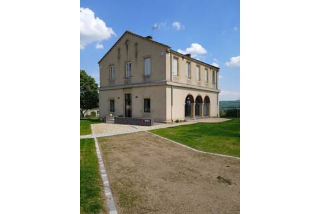 Photo of Outdoor in Collonge-en-Charollais