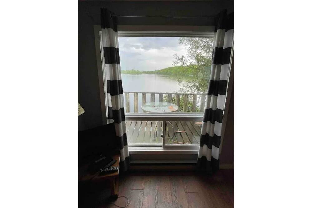 Photo of Bedroom in Frontenac