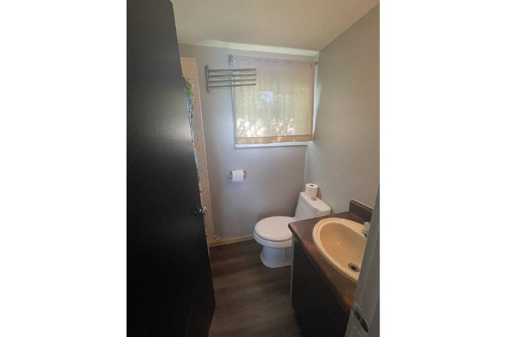 Photo of Bathroom in Frontenac