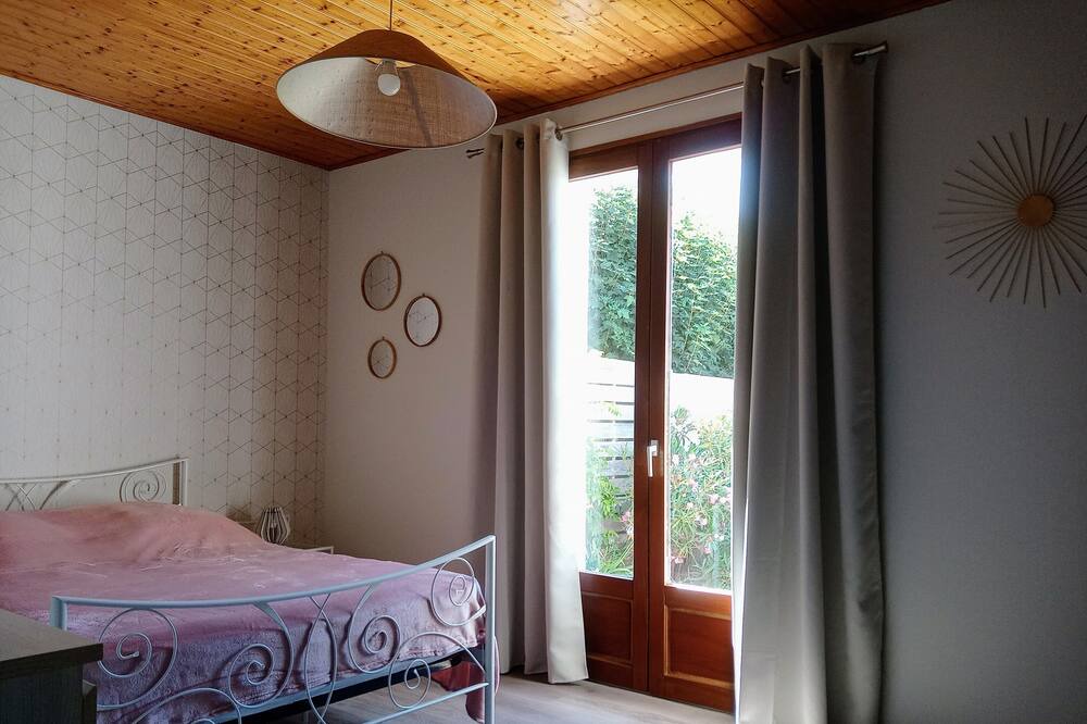 Photo of Bedroom in La Gueriniere