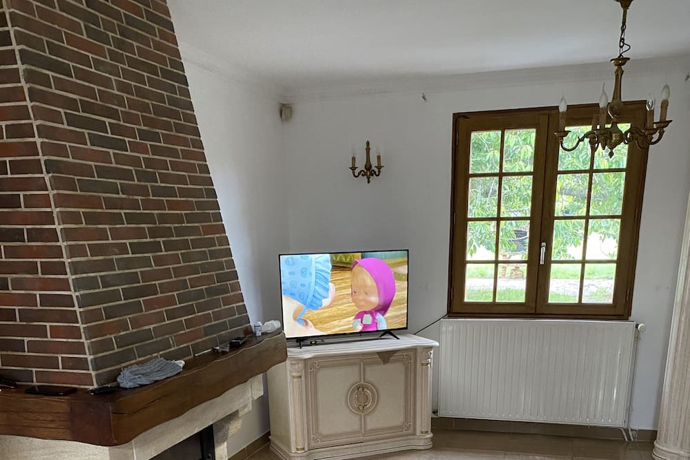 Photo of Others in Piseux