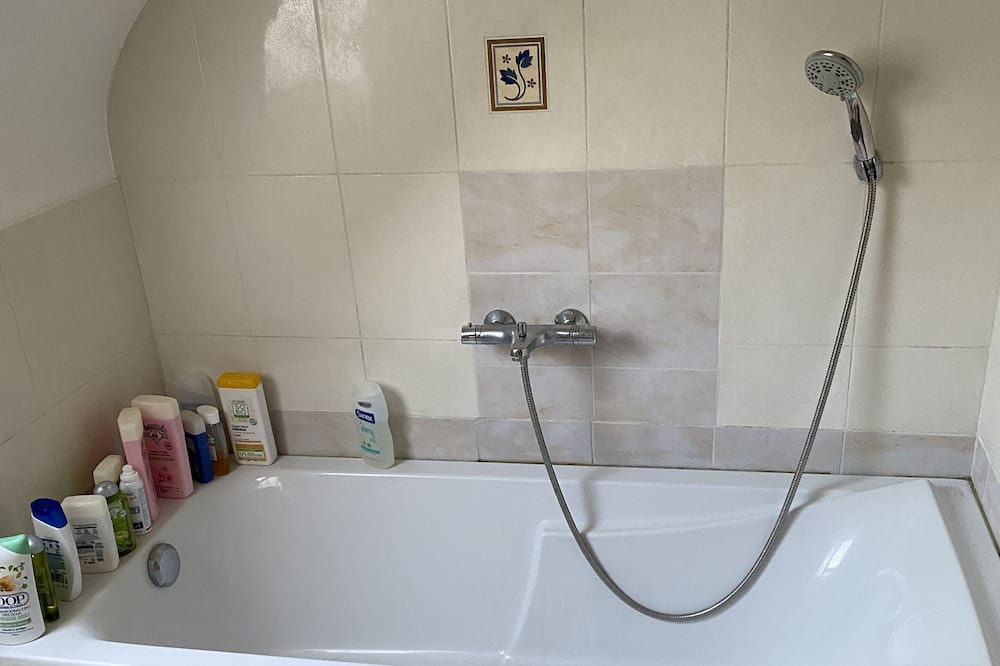 Photo of Bathroom in Piseux