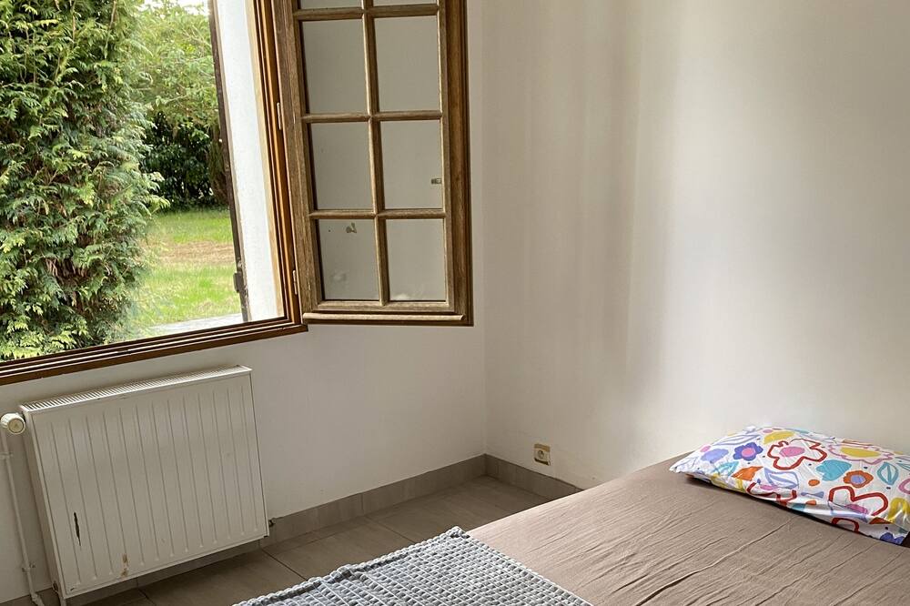 Photo of Bedroom in Piseux