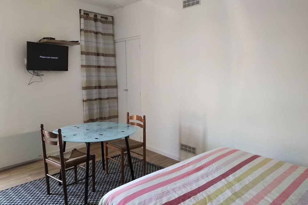 Photo of Bedroom in Saint-Nicolas