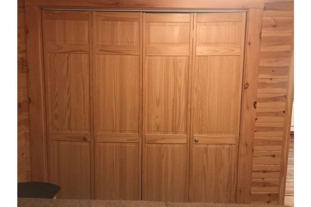 Photo of Bedroom in Bellaire