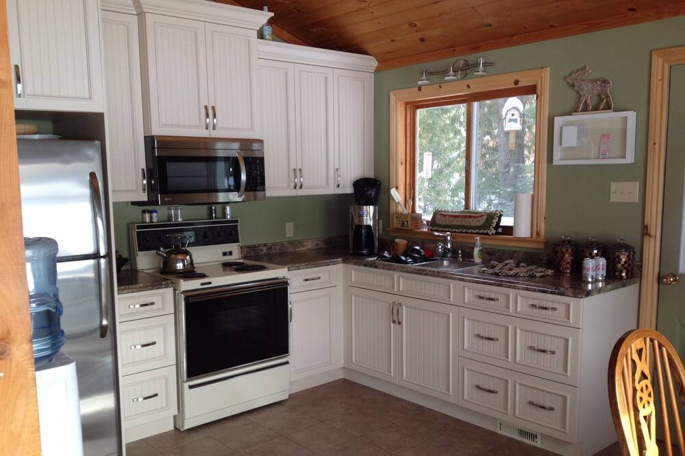 Photo of Kitchen in Rama