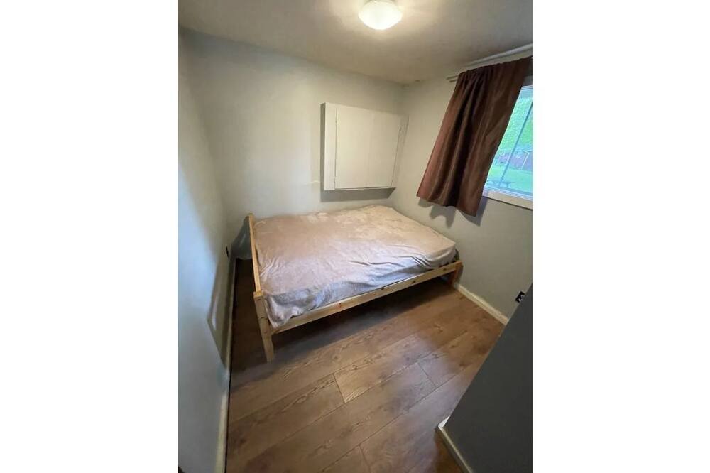 Photo of Bedroom in Frontenac
