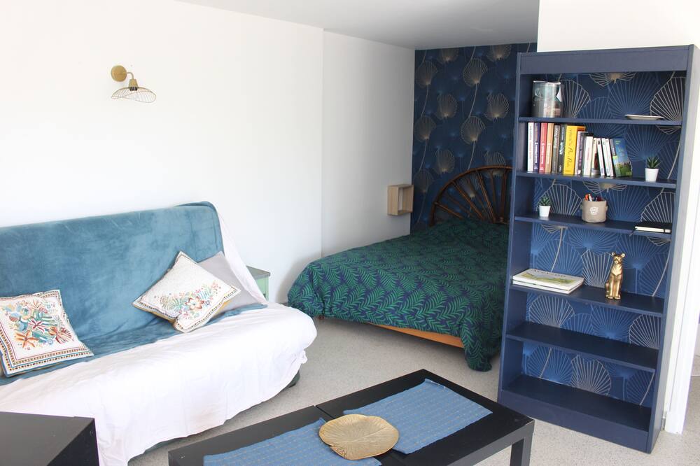 Photo of Bedroom in Druelle Balsac