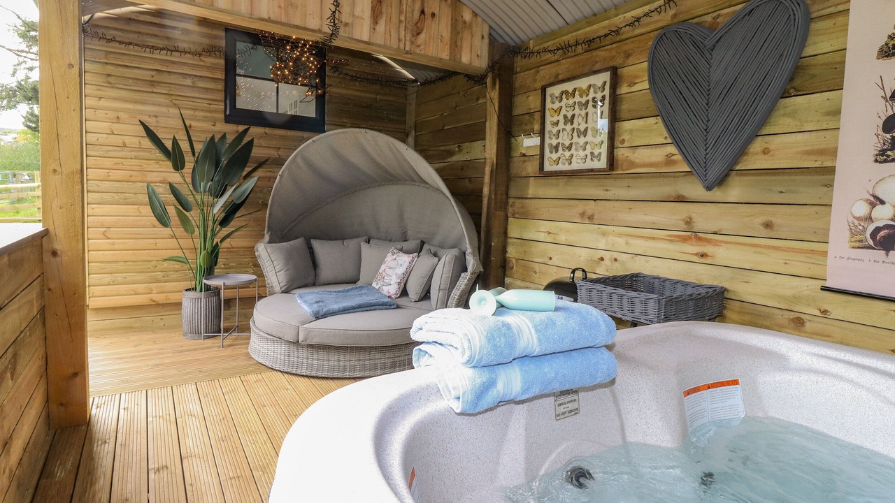 Photo of Others in Hayton