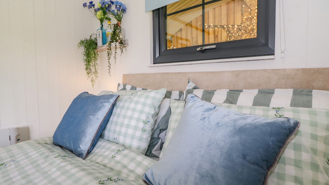 Photo of Others in Hayton