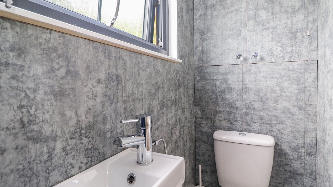 Photo of Others in Hayton