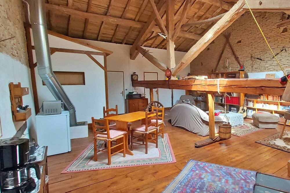 Photo of Livingroom in Calmont