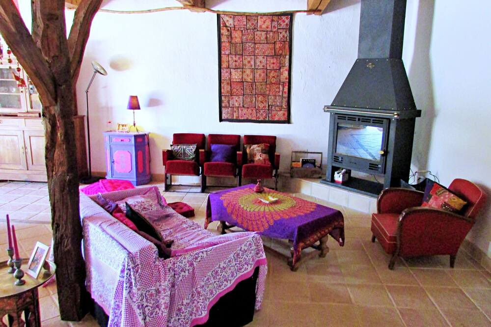 Photo of Livingroom in Calmont