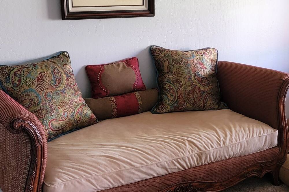 Photo of Livingroom in Pinnacle Peak