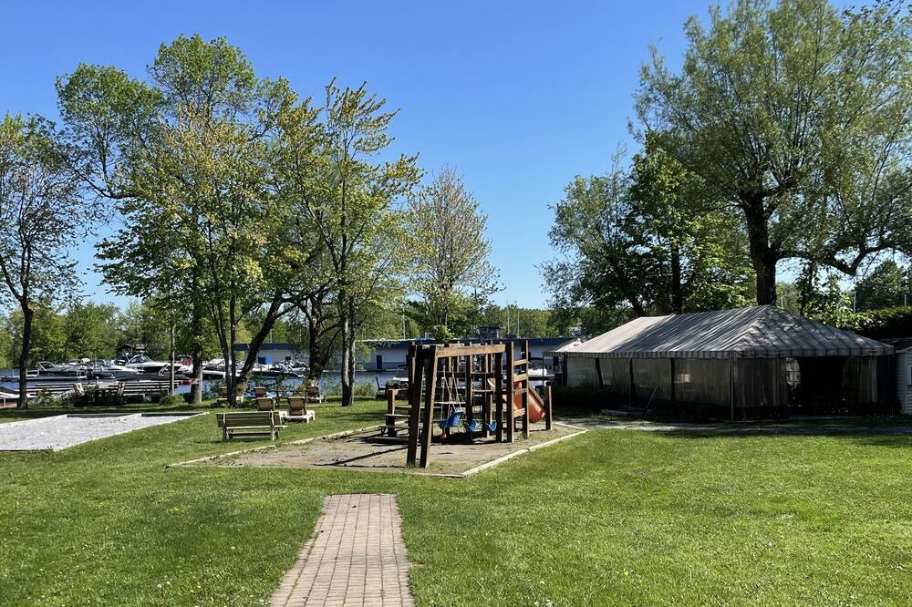 Photo of Outdoor in Magog