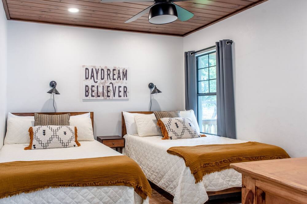 Photo of Bedroom in Florida South Atlantic Coast
