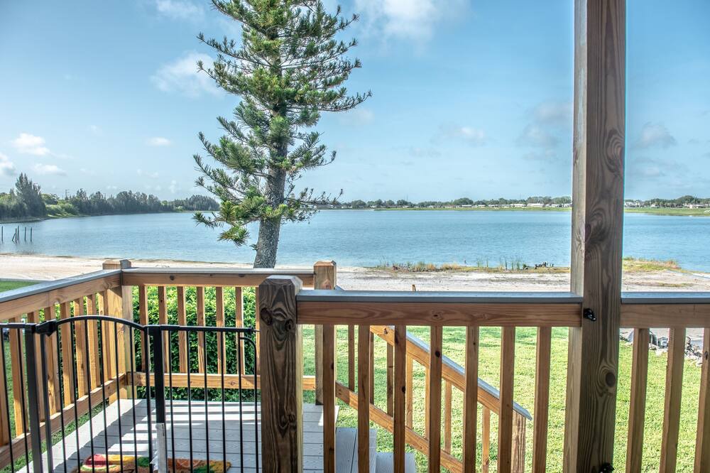 Photo of Patio Balcony in Florida South Atlantic Coast
