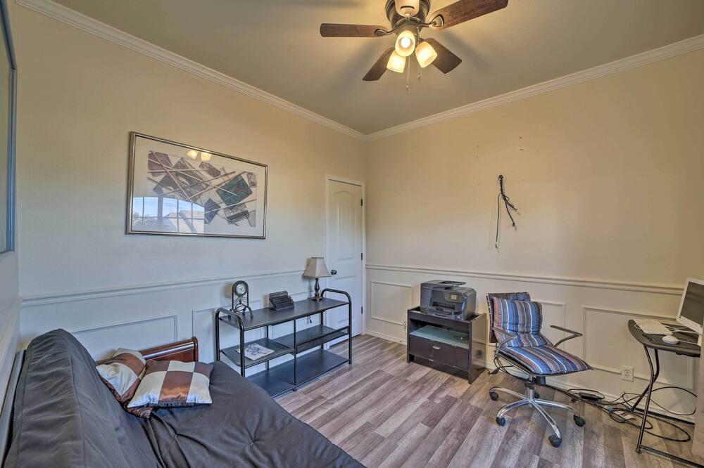 Photo of Bedroom in Broken Arrow