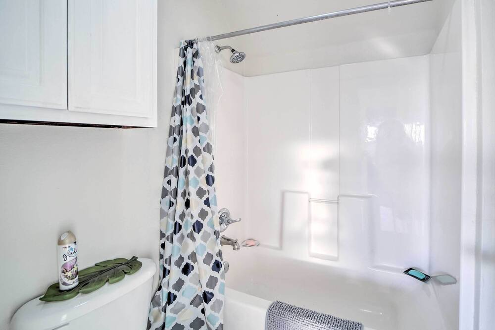 Photo of Bathroom in Broken Arrow