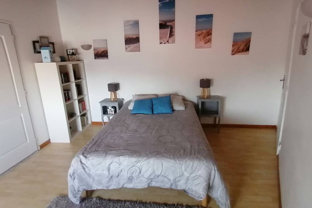 Photo of Bedroom in Avrille