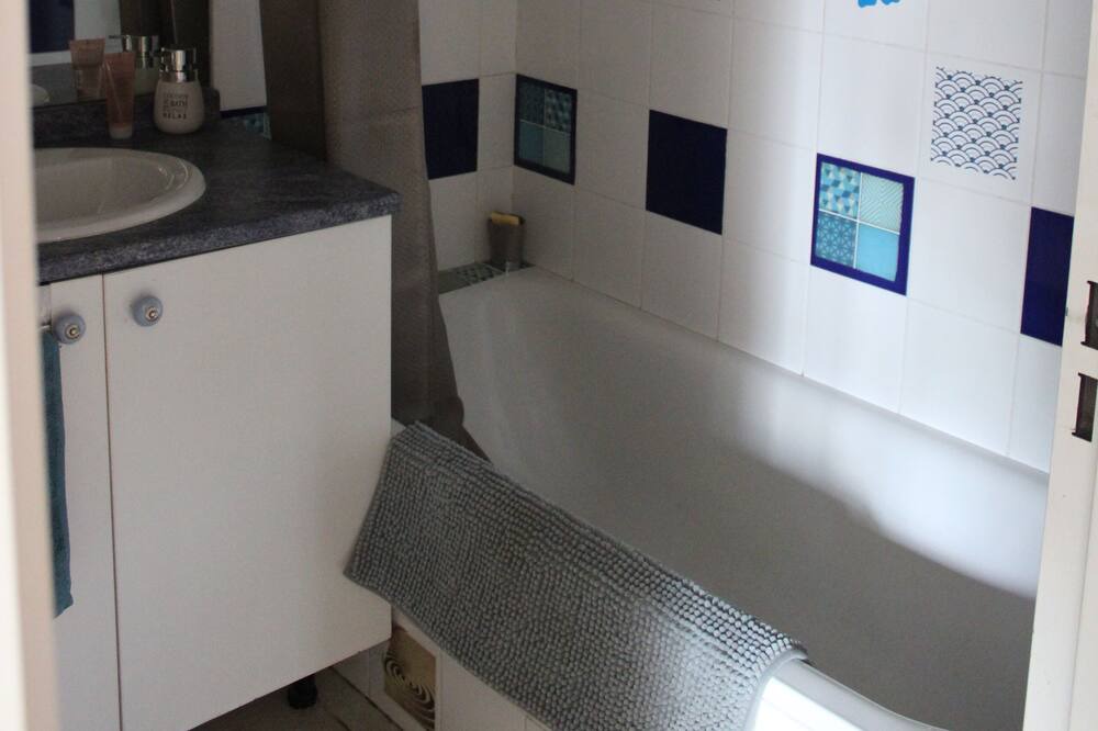 Photo of Bathroom in Albi