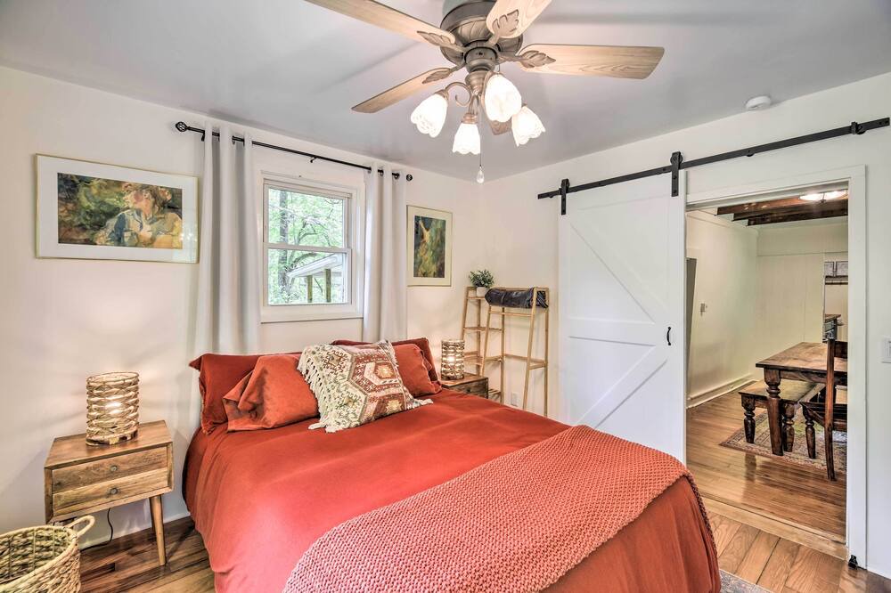 Photo of Bedroom in North Fork
