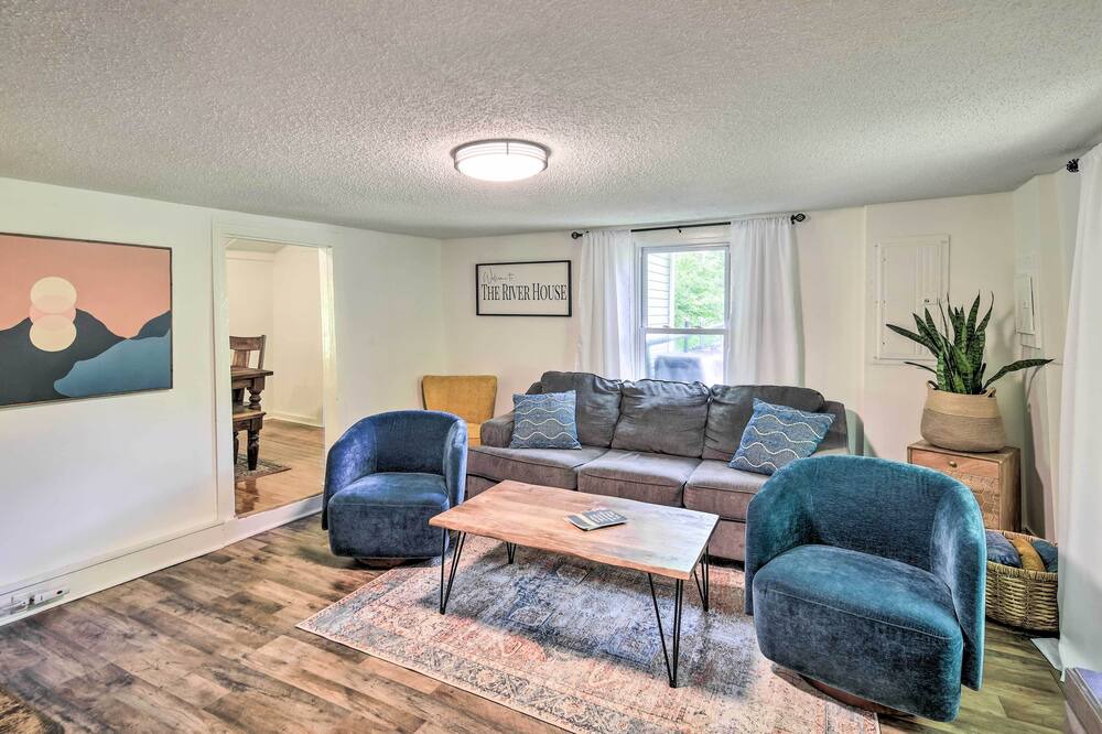 Photo of Livingroom in North Fork